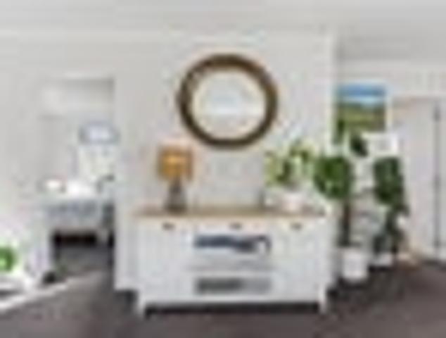 House for sale in Chaslands, Canterbury