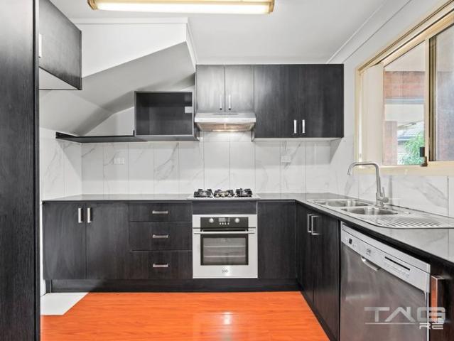 Townhouse for rent in Sydney, New South Wales
