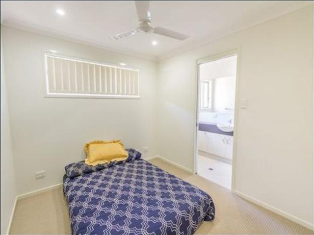Apartment for rent in Toombul, Queensland