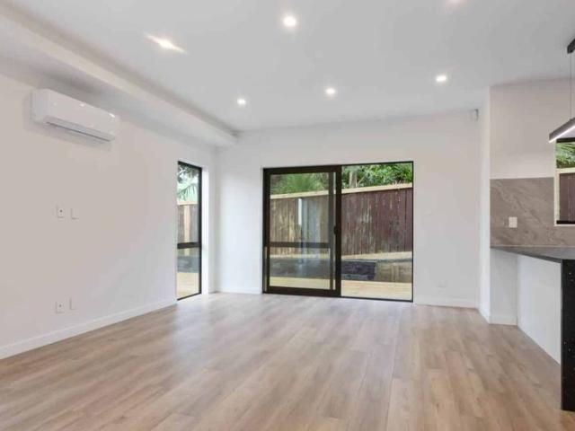 House for rent in Whangaparaoa, Oroua County