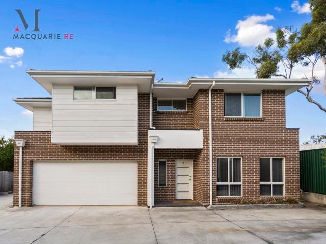 Townhouse for sale in Sydney, New South Wales