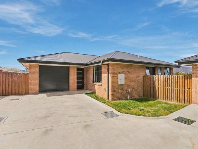 Apartment for sale in Bridgewater, Hobart