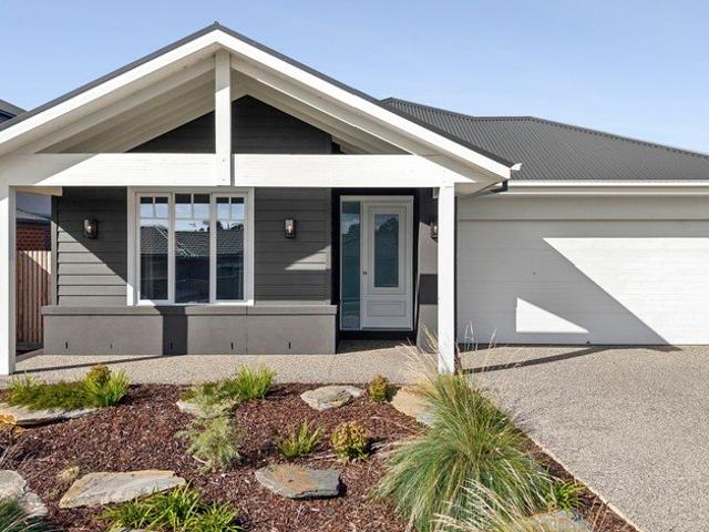 House for sale in Kyneton, Victoria