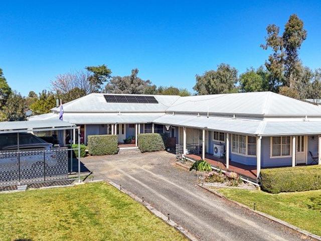 House for sale in Wee Waa, Narrabri Shire Council