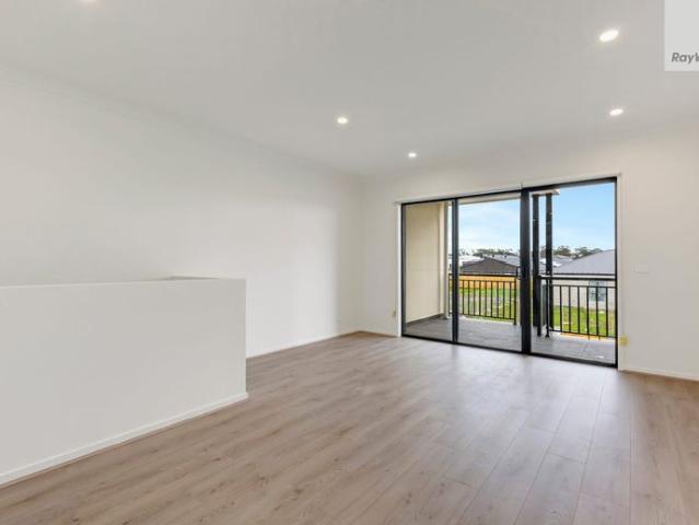 Townhouse for rent in Camerons Creek, Victoria
