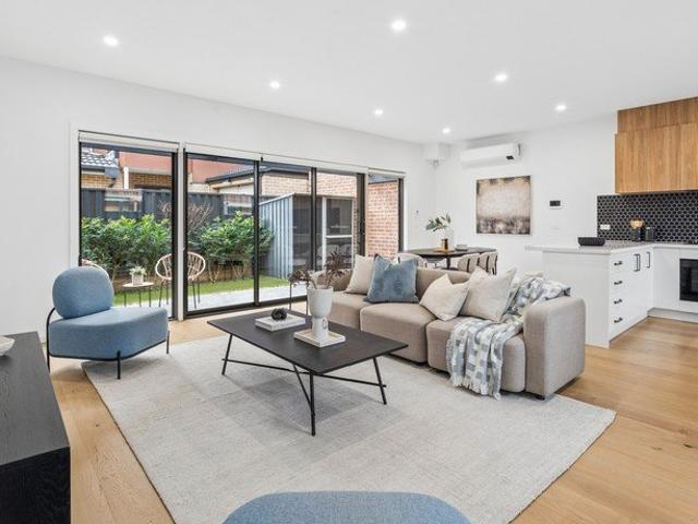Townhouse for sale in Camerons Creek, Victoria