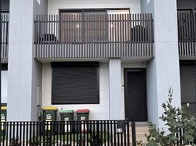 Townhouse for rent in Camerons Creek, Victoria