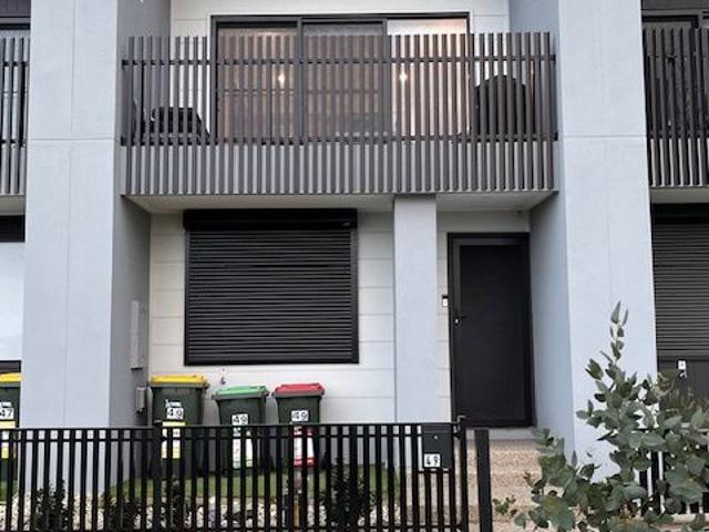Townhouse for rent in Camerons Creek, Victoria