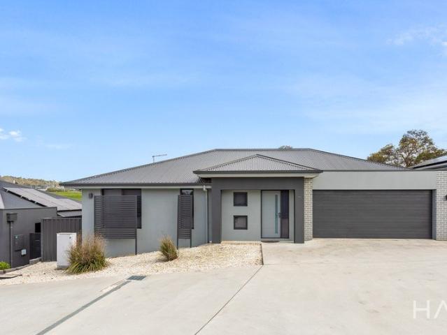 Apartment for sale in Youngtown, Launceston