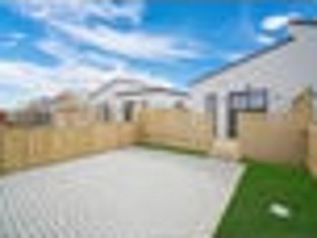 House for sale in Awhitu