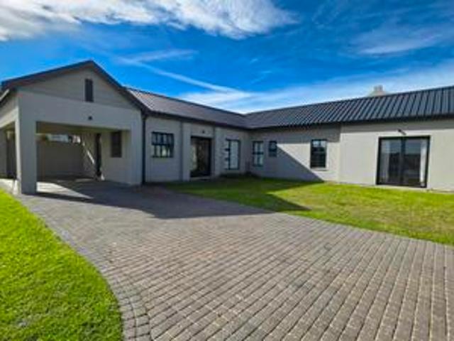 House for sale in Groot Brak Rivier, Western Cape