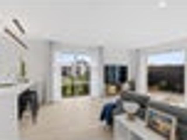 House for sale in Chaslands, Canterbury