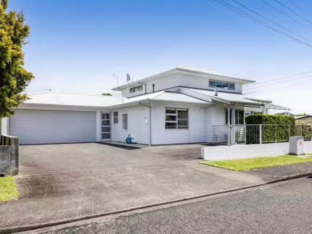 House for rent in Days Bay, Wellington