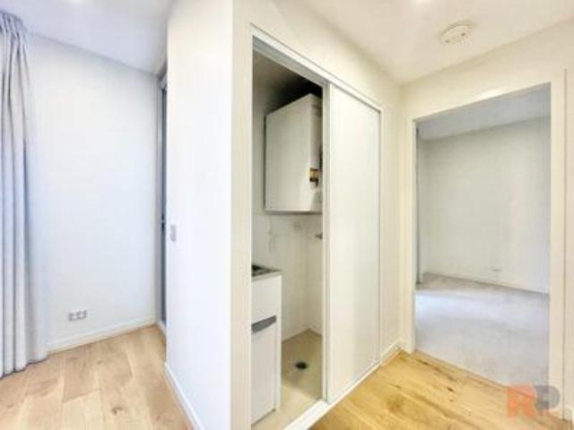 Apartment for rent in Lathlain, Western Australia