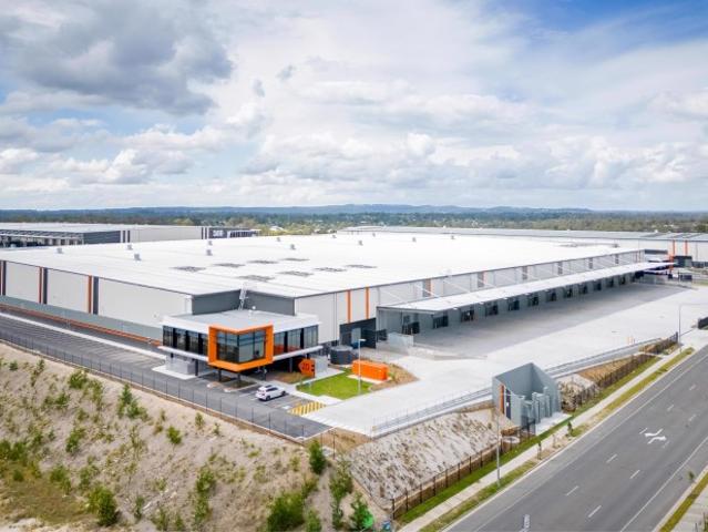 Warehouse for rent in Toombul, Queensland