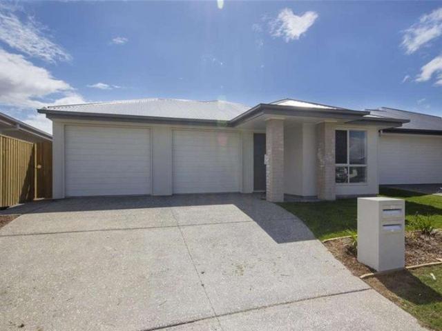 Duplex for rent in Pimpama, Gold Coast City