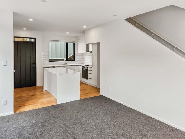 Townhouse for rent in Upper Hutt, Wellington