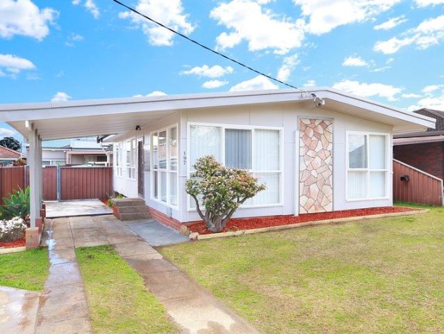 House for rent in Moorebank, Sydney