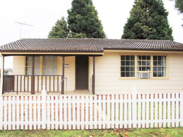 House for rent in Airds, Sydney