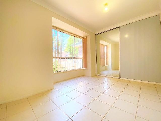 House for rent in Englorie Park, Sydney