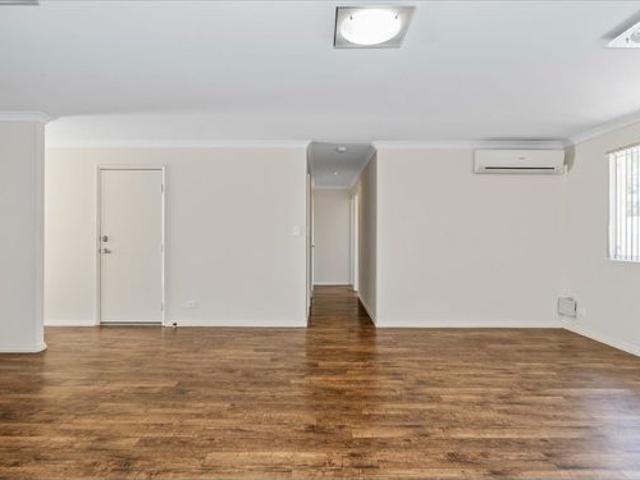Apartment for rent in Parklands, Western Australia