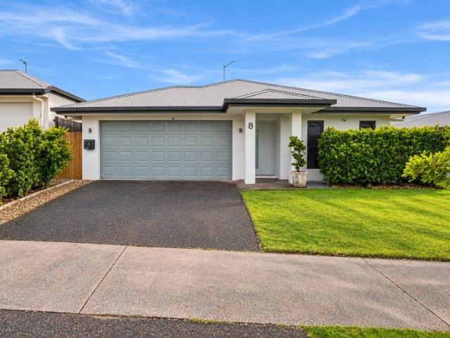 House for sale in The Reserve at Bluewater, Kewarra Beach