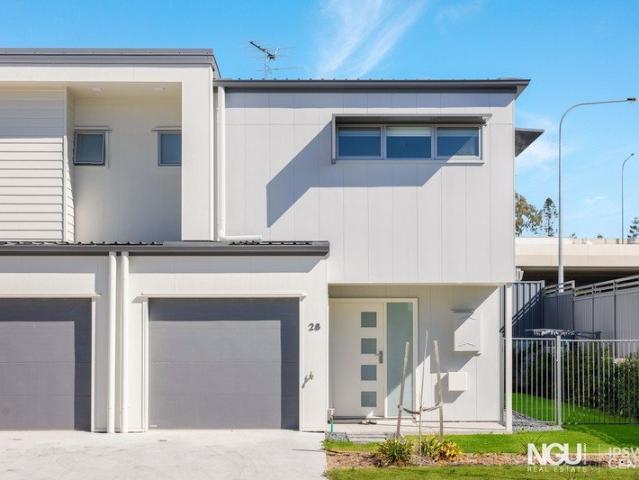 Townhouse for sale in Toombul, Queensland