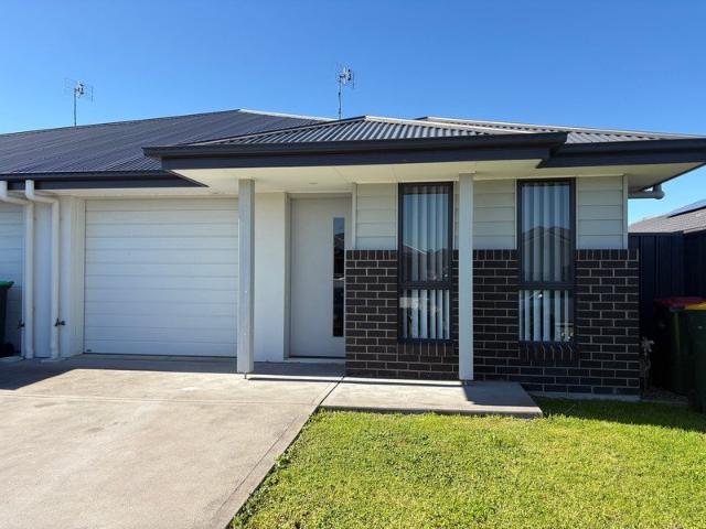 Duplex for rent in Ambergate, New South Wales