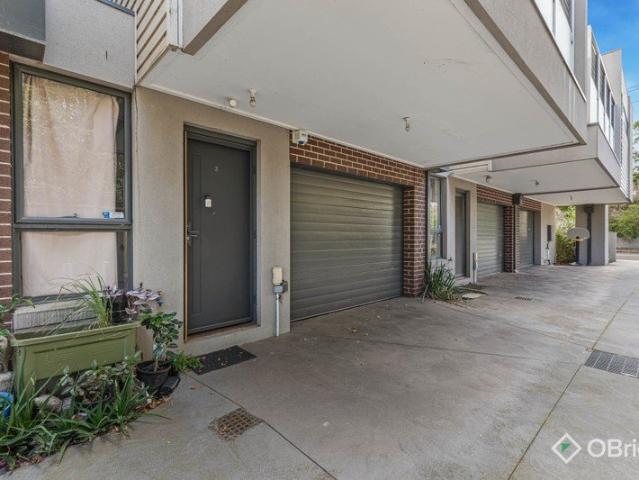 Townhouse for rent in Camerons Creek, Victoria