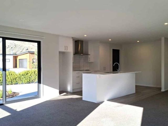 House for rent in Otakou