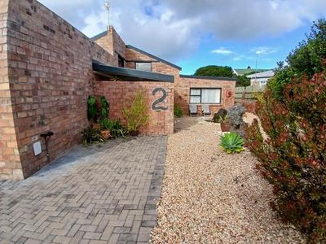 House for sale in Groot Brak Rivier, Western Cape