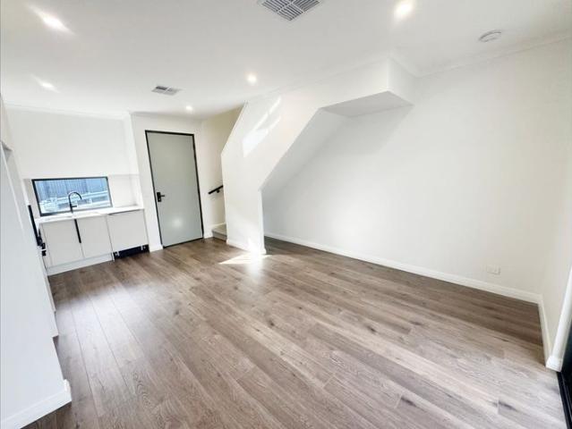 Townhouse for rent in Horseshoe Creek, South Australia
