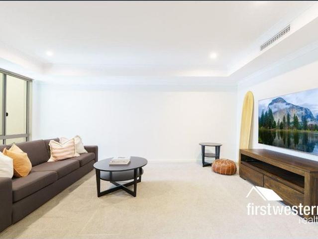 House for rent in Churchlands, City of Stirling