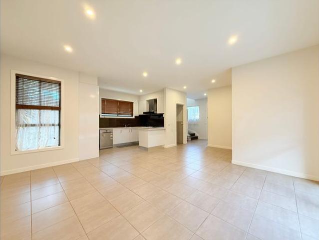 Townhouse for rent in Camerons Creek, Victoria