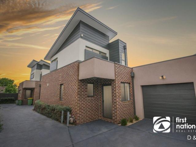 Townhouse for rent in Camerons Creek, Victoria