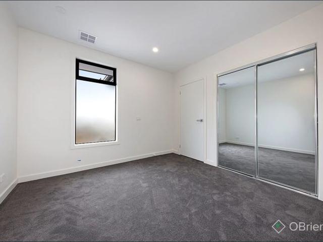Townhouse for rent in Camerons Creek, Victoria