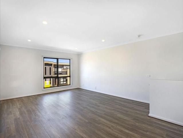 Townhouse for rent in Camerons Creek, Victoria