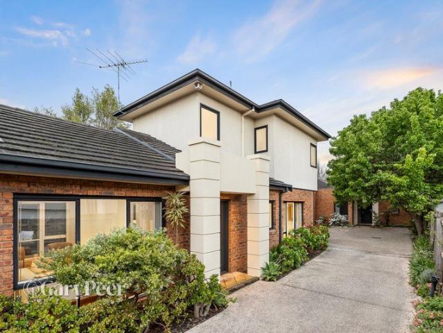 Townhouse for sale in Caulfield, Melbourne