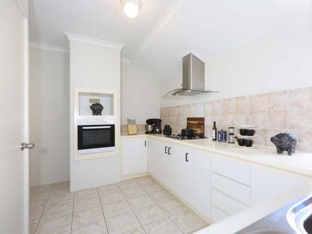 Apartment for rent in St James, Western Australia