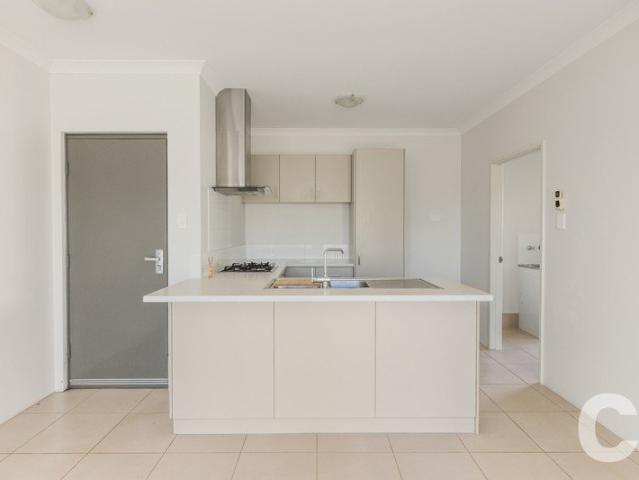 Apartment for sale in Parklands, Western Australia