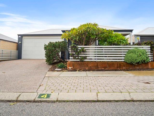 House for sale in Champion Lakes, Western Australia