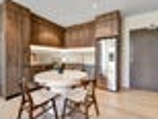 Apartment for sale in Whangaparaoa