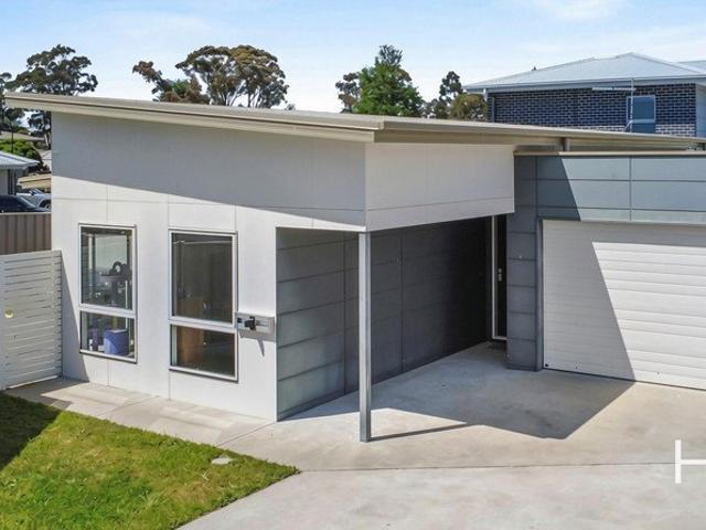 Apartment for sale in Newnham, Launceston