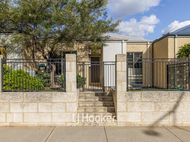 House for sale in Dalyellup, Western Australia