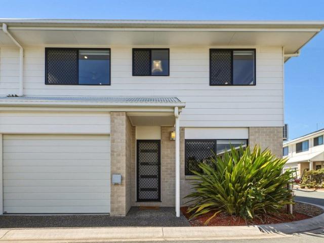Townhouse for sale in Toombul, Queensland