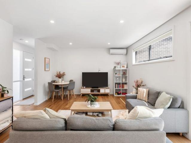 Townhouse for rent in Camerons Creek, Victoria