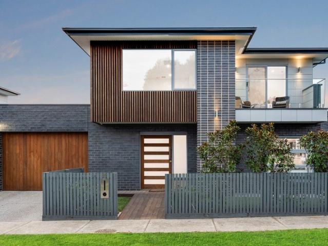 Townhouse for sale in Geelong, Victoria