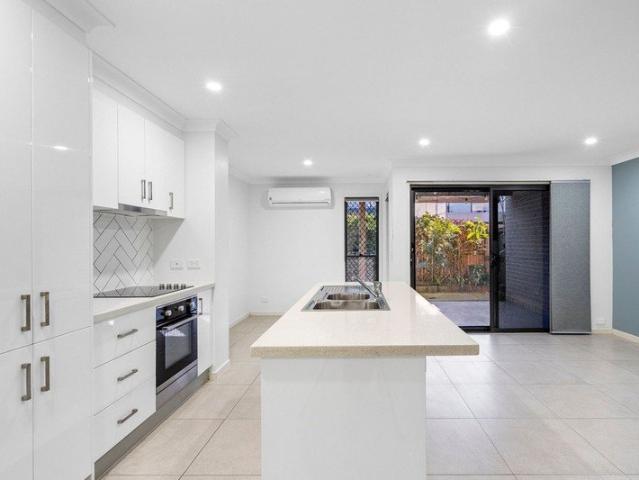 Townhouse for sale in Toombul, Queensland