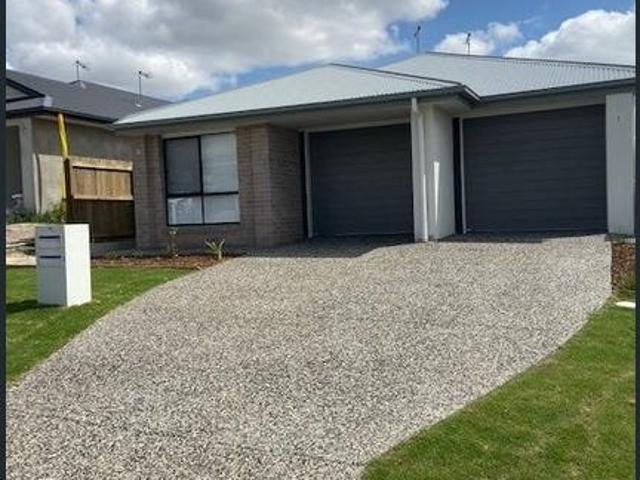 Duplex for rent in Park Ridge, Greater Brisbane