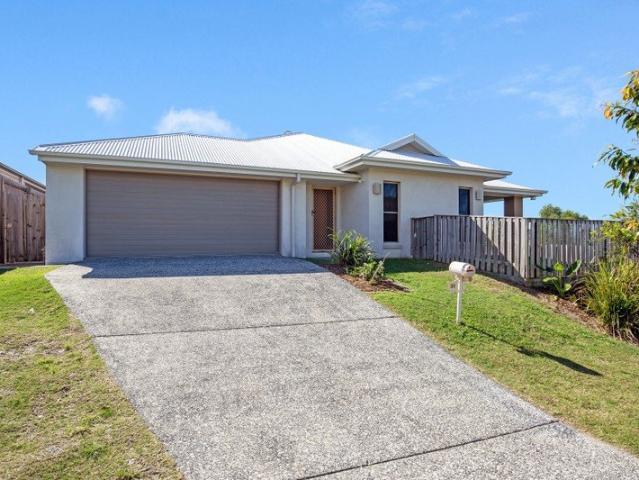 Duplex for rent in Fernbrook, Queensland